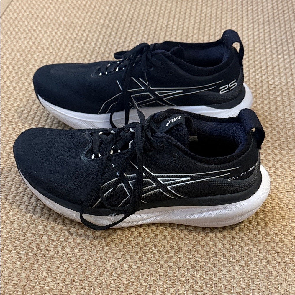 ASICS Gel-Nimbus 25 Black and White Sneakers